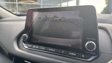 Nissan Qashqai 1.3 DiG-T MH Acenta Premium 5dr Petrol Hatchback